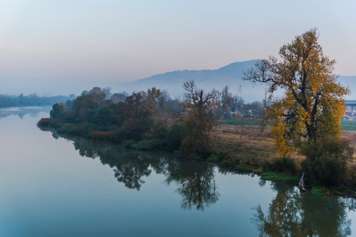 How to Stay Warm While Fishing on a Chilly River or Lake - Gobi Heat