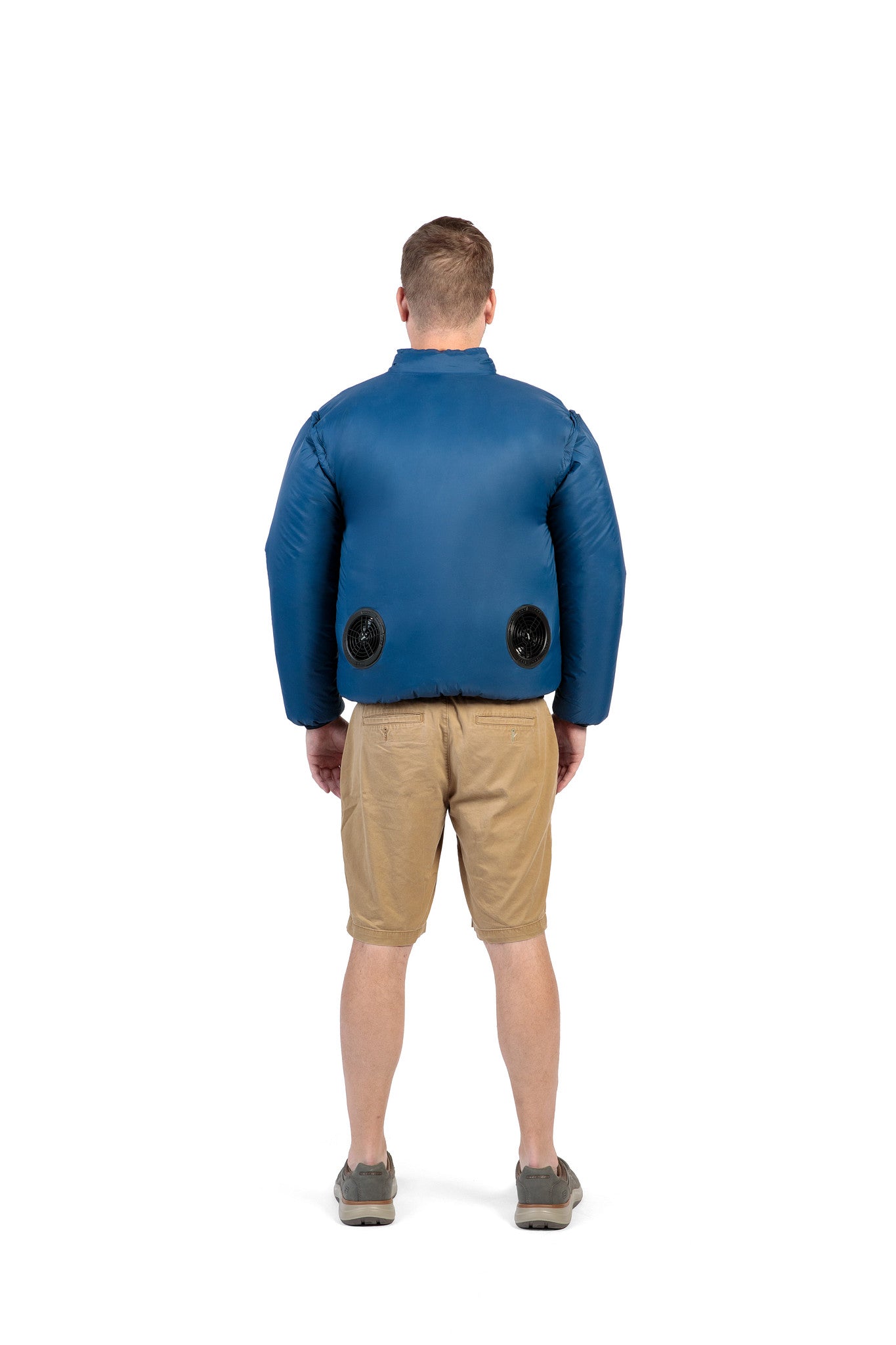 GOBI AeroVent cooling shell studio photo (SOONA 2026)